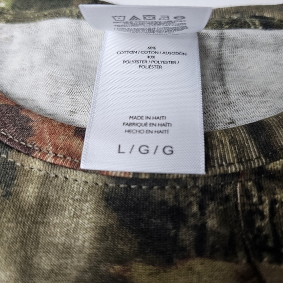 Mossy Oak Break Up Infinity Tee Shirt Wmn size Large - Picture 3 of 5